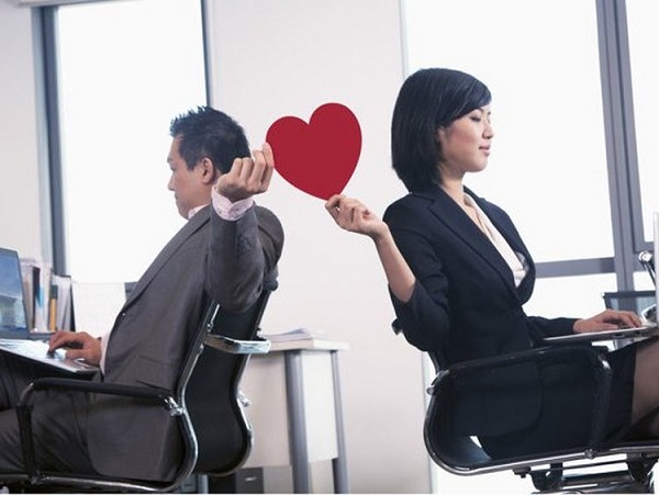 Tại sao phụ nữ ngoại tình khó dứt [8 Lý Do] - Vật lý trị liệu