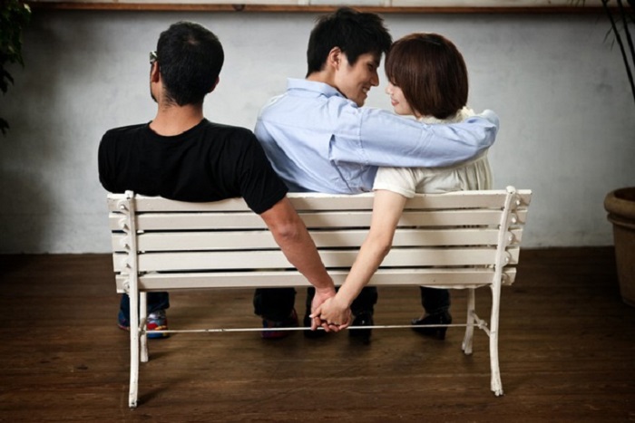 Tại sao phụ nữ quan hệ không có cảm giác? [6 Cảnh Báo] - Vật lý trị liệu