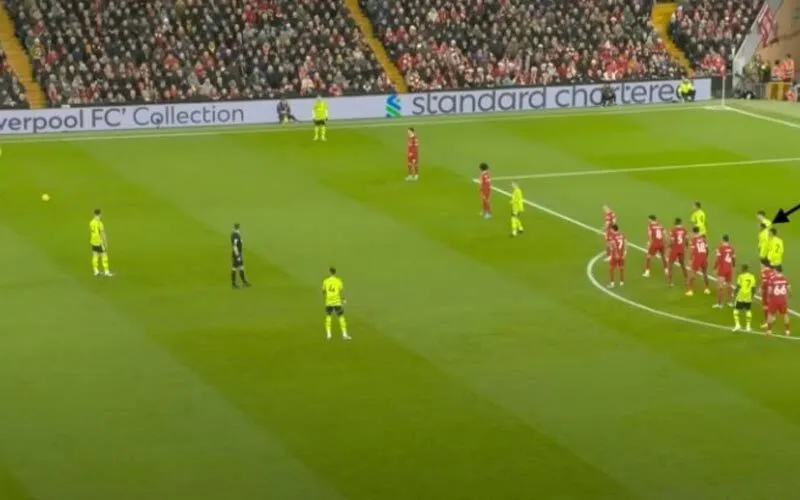 Chiến thuật đá phạt gián tiếp trong thi đấu