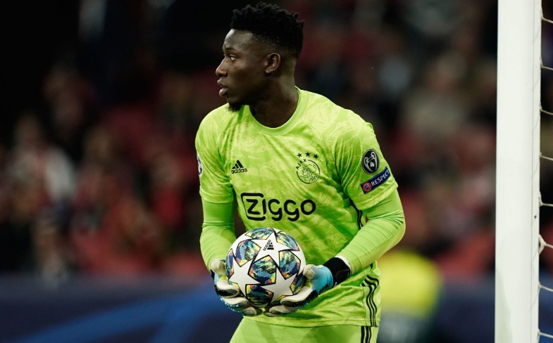 Quy định về thời gian thủ môn được phép cầm bóng