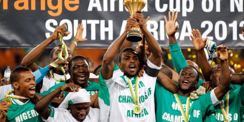 Cameroon và Nigeria tại CAN