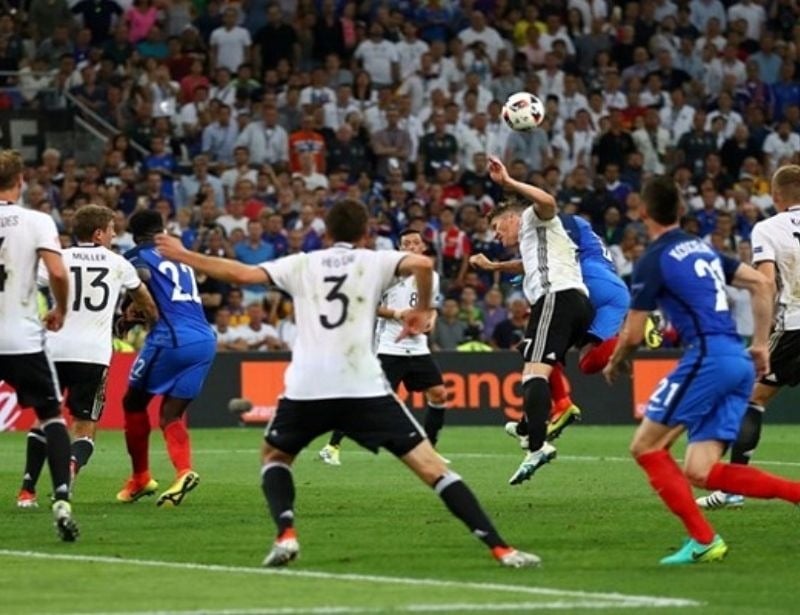 Tìm hiểu về quy tắc dùng tay trong bóng đá | Sport9 Việt Nam